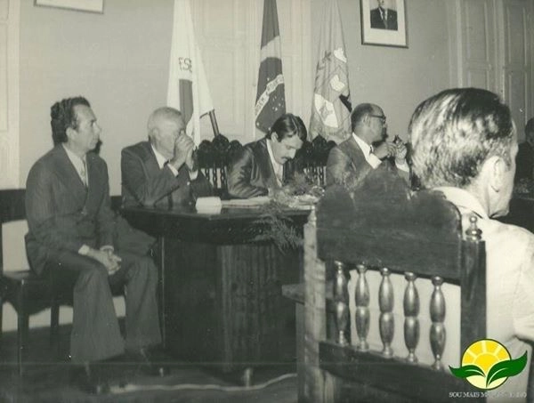 Solenidade de posse do ex-prefeito Sebastião Del Gáudio, em janeiro de 1977. Foto: Reprodução/Sou Mais Muzambinho 