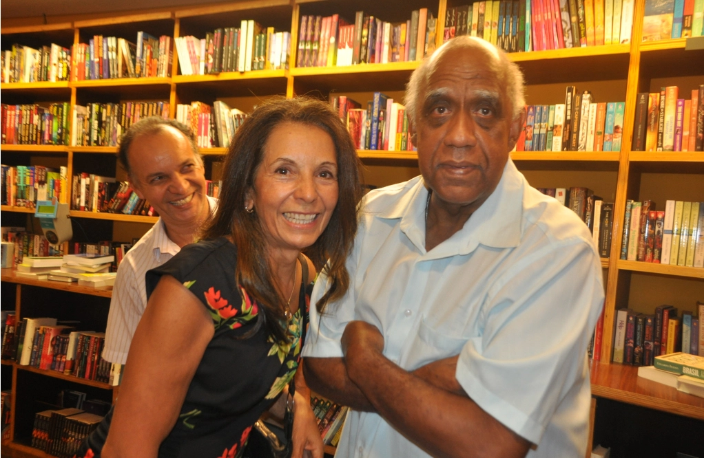 Na noite de 18 de fevereiro de 2014, no lançamento do livro Brasil Pentacampeão, na Livraria Cultura do Conjunto Nacional. Foto: Marcos Júnior/Portal TT