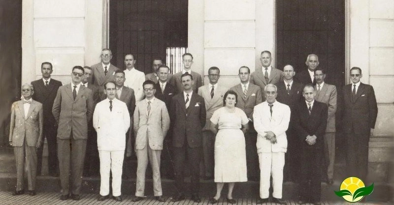 Funcionários do Fórum de Muzambinho em 1956. Foto: soumaismuzambinho.com.br