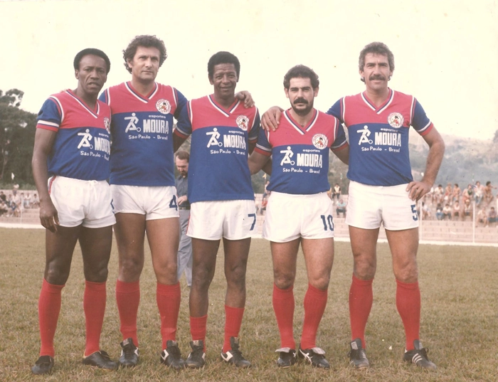 Em 4 de julho de 1979. Da esquerda para a direita: Ivair, Pedro Rocha, Paulo Borges, Rivellino e Chicão