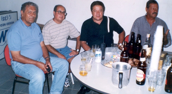 Da esquerda para a direita estão Pedro Rocha, Leivinha jornalista, Leivinha, ex-jogador de Palmeiras, Atlético de Madrid e Portuguesa, e José Carlos Serrão