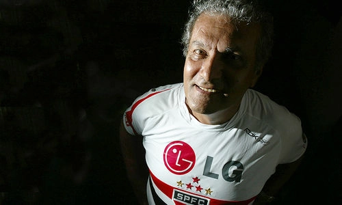 Em 2010, com a camisa tricolor. Foto: Divulgação