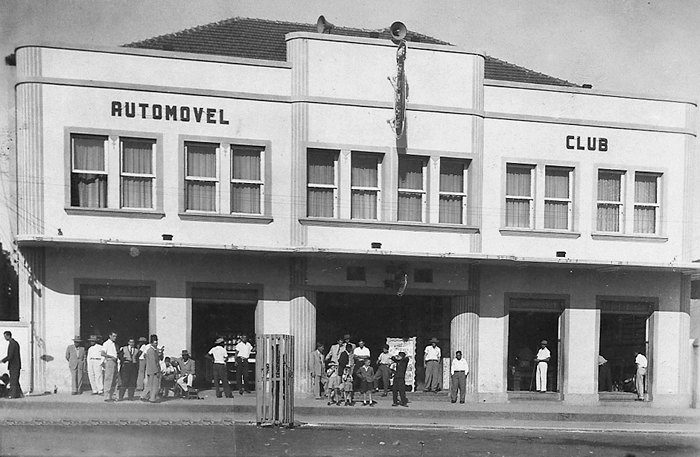 Foi construído em 1942 e reformado em 1954. Foto enviada por Darcy Beato