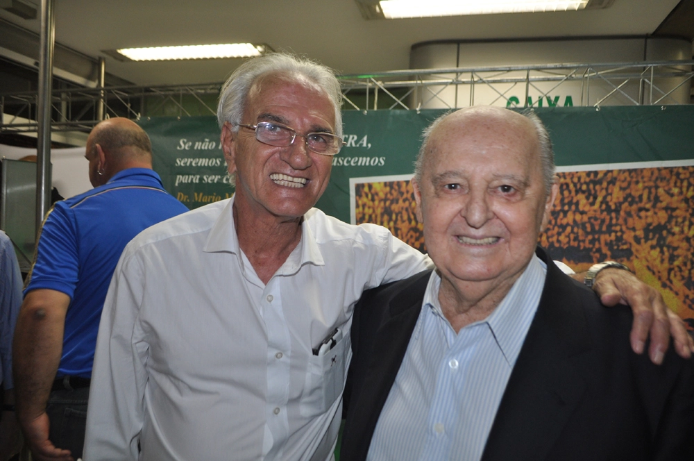 Pio e Rubens Minelli em 26 de setembro de 2015, na festa de veteranos do Palmeiras, no restaurante do clube. Foto: Marcos Júnior/Portal TT