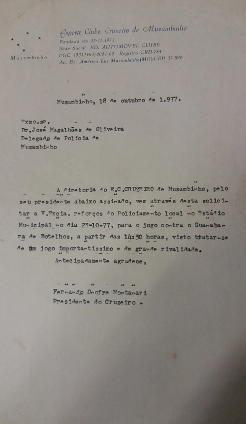 Carta do presidente do Esporte Clube Cruzeiro, de Muzambinho, Fernando Onofre Montanari, para o delegado Dr.José Magalhães de Oliveira, em 1977, pedindo policiamento para uma partida